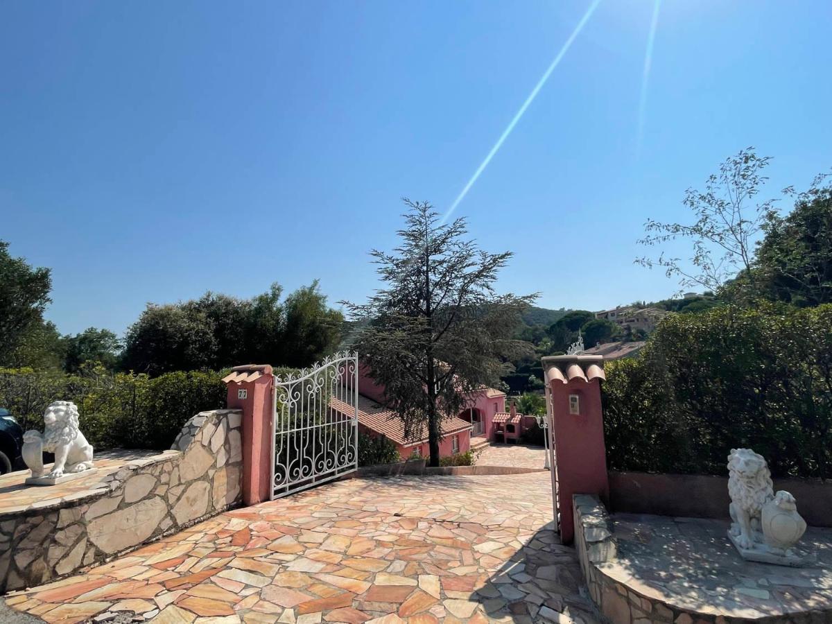 Fantastic Pool Villa 900M To The Beach; With Extravagant Big Garden 생트막시메 외부 사진