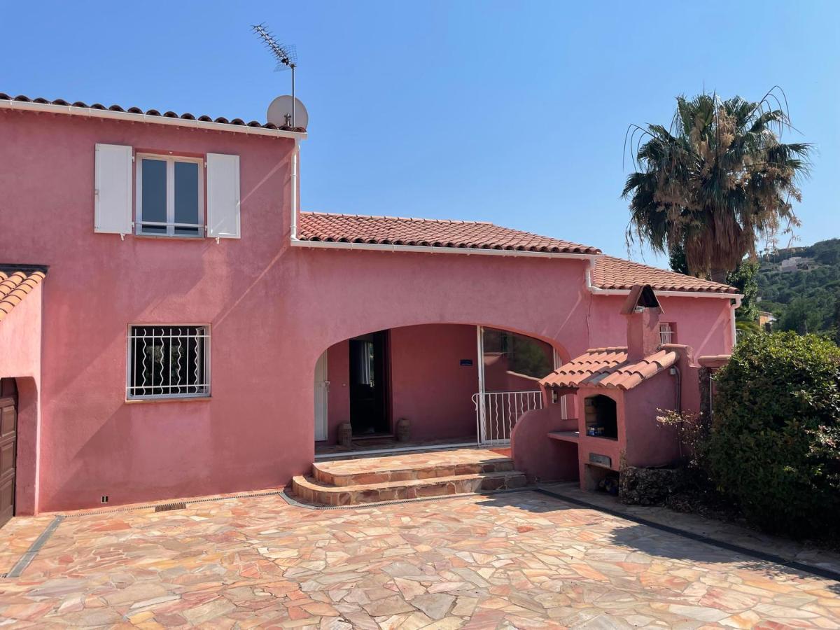 Fantastic Pool Villa 900M To The Beach; With Extravagant Big Garden 생트막시메 외부 사진